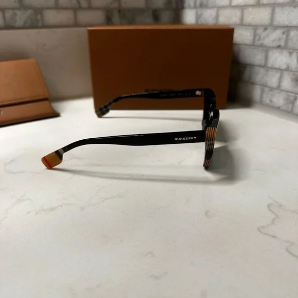 Burberry Tortoise Shell Sunglasses - Picture 6 of 12